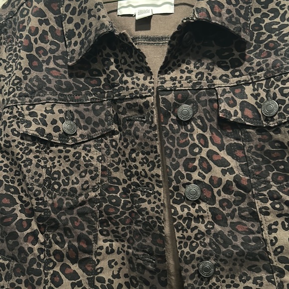 Nine West brown & black leopard print jean jacket, size L. - Picture 3 of 4